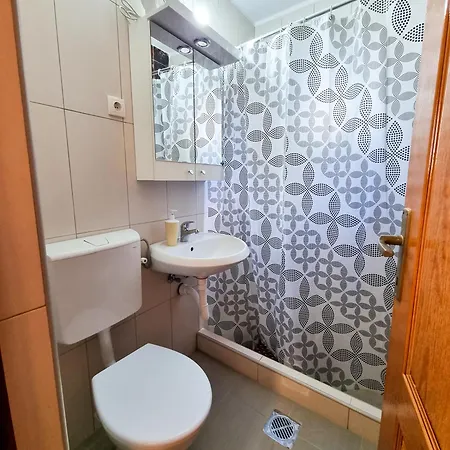 Apartment Old House Ljujic *