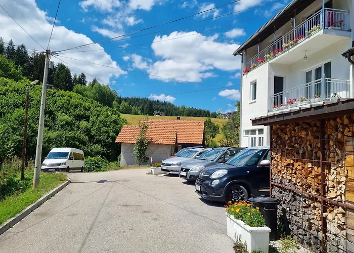 Old House Ljujic Apartment